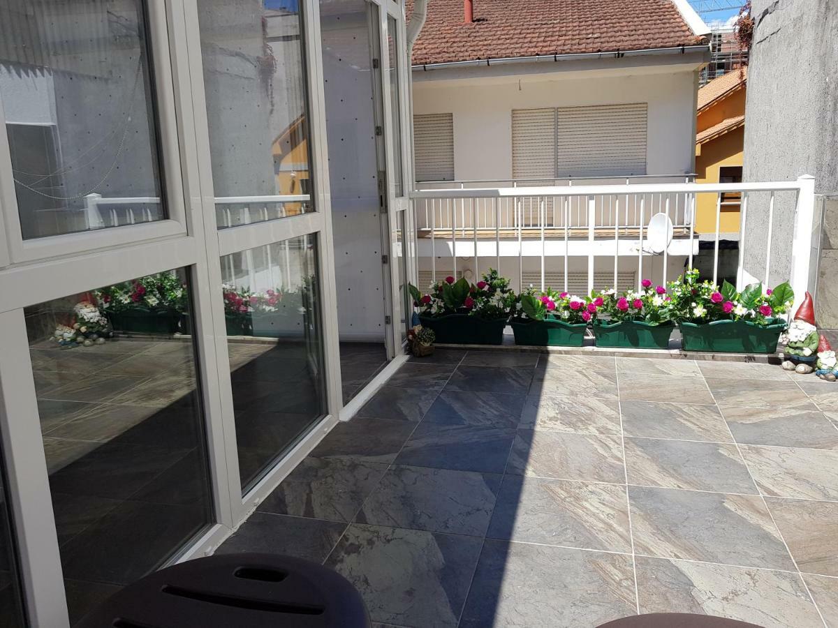 Apartamento Las Hermanas Понтеведра Екстер'єр фото
